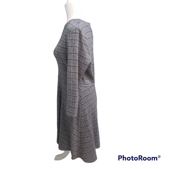 Sabie Plaid A-Line Knit Dress Size Medium - Picture 3 of 8